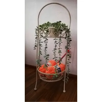 Stojan na květiny Kovový stojan na květiny