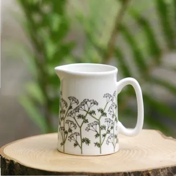 Konvička na mléko Konvička na mléko Cow Parsley 250ml, Wiggles & Florence UK 250 ml