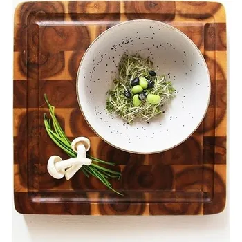 Kuchyňské prkénko Dřevěné servírovací a krájecí prkénko z akáciového dřeva - 30*30cm