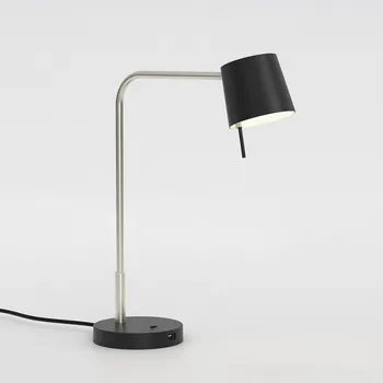 Lampička Astro Stylová stolní lampa s USB Miura Stínítko: Černé matné, Noha: Nikl matný 1444007 / 5018052 Stylová stolní lampa s USB Miura
