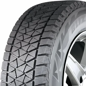 4x4 pneu Bridgestone Blizzak DM V3 205/70 R15 96 S