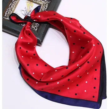 Šátek Malý šátek z hedvábí-Tečky a psi 1