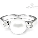 Stříbrný prsten s perlou a zirkony