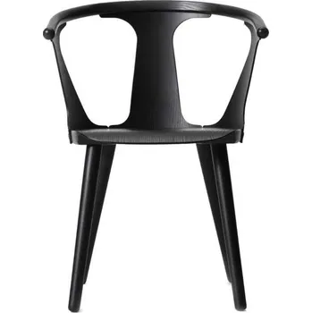 Jídelní židle &Tradition Židle In Between SK1, black lacquered oak