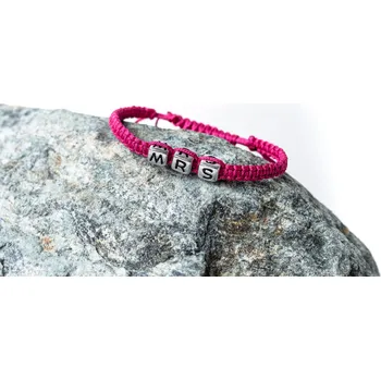 Náramek WUX Růžový vlastní text VELIKOST NÁRAMKU: Dámská...16cm, PRŮMĚR PROVÁZKU: Ø 2mm, BARVA KORÁLKU S PÍSMENEM: Stříbrný korálek