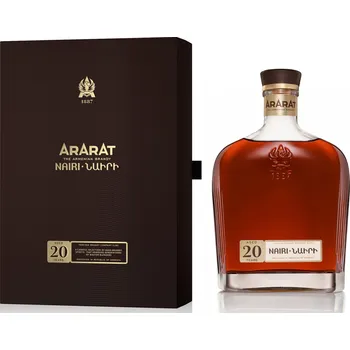 Brandy Ararat Nairi 20y 0,7l 40% (karton)
