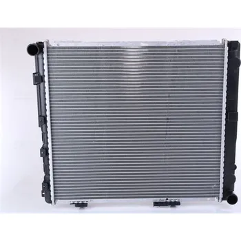 Chladič motoru Chladič, chlazení motoru NISSENS 62697A