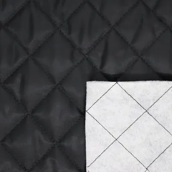 Zateplená podšívka - prošev černá 80 g/m #178;, prošití 3,5 x 3,5cm