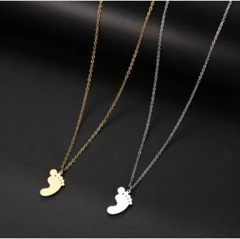 Náhrdelník Náhrdelník z nerezové oceli dětská stopa, Varianta Zlatá