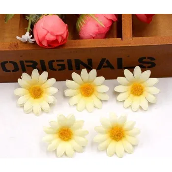 umělá květina Květ kopretina vanilková, textilní dekorace, květina 4cm