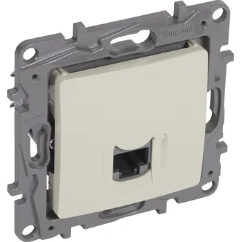 Rozvaděč LEGRAND Zásuvka NILOÉ 764673 XRJ45 C6 UTP béžová 764673