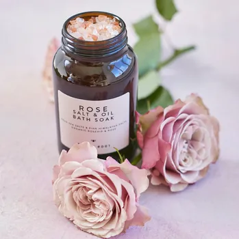 Koupelová sůl Batch #001 Růžová koupelová sůl s organickými oleji 280 g