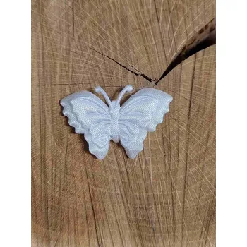 Aplikace motýl smetanová bílá