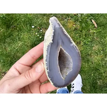 Přírodní kámen Achátová geoda s dutinkou z Brazílie (249g)