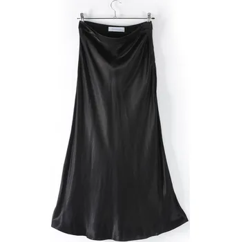 Dámská sukně RINO & PELLE ČERNÁ SATÉNOVÁ SUKNĚ M