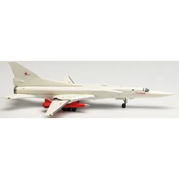 Plastikový model Herpa Tupolev Tu-22M3M Blinder M3M 1:200