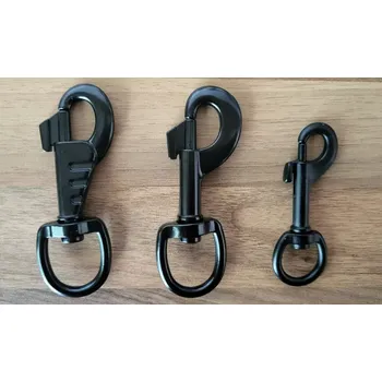 karabina Karabina ČERNÝ LAK (kulaté lano) - 3 velikosti (černá karabina - kulaté lano)