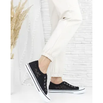 Dámské tenisky Prety Černé krajkové plátěnky 11094-1B.WH Velikost: 39