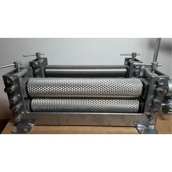 Lis na ovoce AVV-100 Lis na mezistěny - ruční hladký (334) + rastr (310) 5,37 Lis hladký 20.590,- / Lis grav. 23.590,-