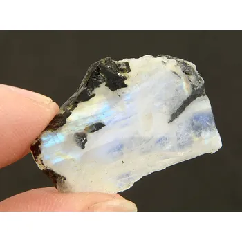 Přírodní kámen Měsíční kámen plátek z Indie 3,8g