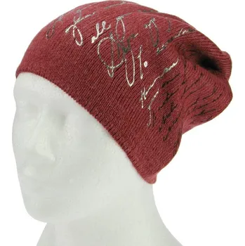 Čepice Dámská zimní čepice vínová s nápisy (Pletená čepice tenká)
