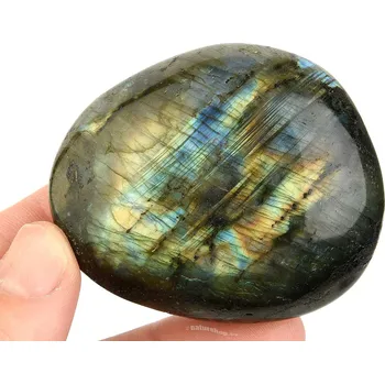 Přírodní kámen Labradorit leštěný kámen (Madagaskar) 120g