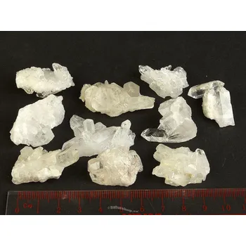 Přírodní kámen Křišťálové drúzy balení po 10 ks (86g)