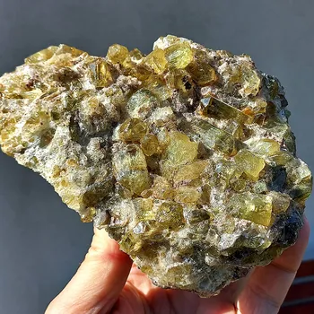 Drahý kámen Apatit z Mexika 155x117mm /VIDEO/