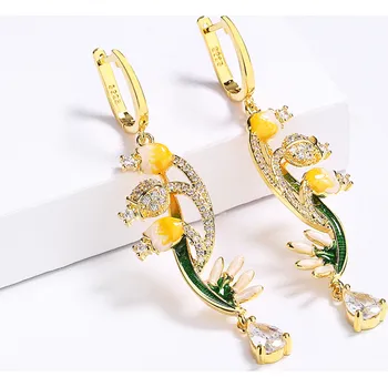 Náušnice B-TOP Smaltované náušnice Yellow Flower