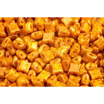 Korálek WIBEDUO č.59 (8x8mm)