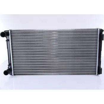 Chladič motoru Chladič, chlazení motoru NISSENS 61899