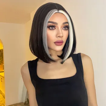 Paruka Černá krátká paruka Matilda s blond pramínky