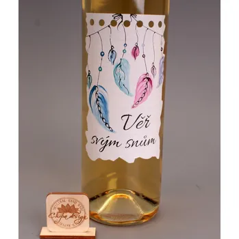 Víno Víno s etiketou - Věř svým snům víno: Chardonnay - polosuché