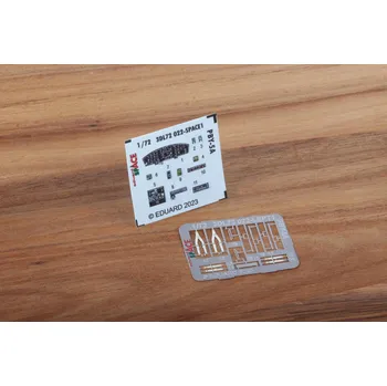 Plastikový model Eduard 1/72 PBY-5A SPACE (HOBBY 2000 / ACADEMY)