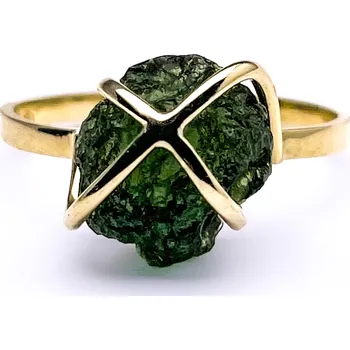 Prsten Zlatý prsten s nebroušeným vltavínem 2,860gr.