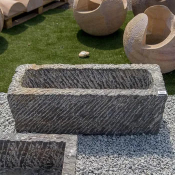 Zahradní dekorace Kameny.cz Kamenné koryto větší Šedá