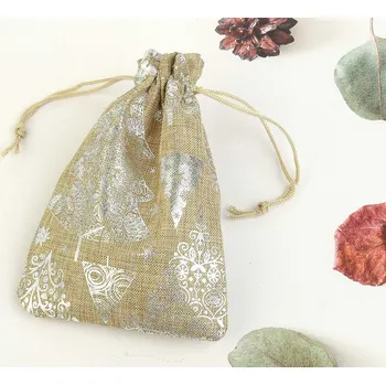 Dárková krabička Vánoční dárkový sáček přírodní se stříbrným potiskem 14 x 10cm