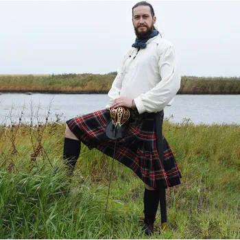 Karnevalový kostým Battle Merchant Kilt, Skotská sukně, 8 Yard Kilt, Black Stewart Černá