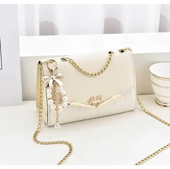 Kabelka Dámská mini kabelka přes rameno - Béžová-s přívěskem