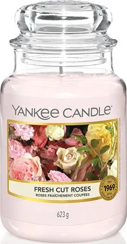 Svíčka Yankee Candle Fresh Cut Roses