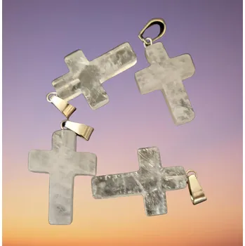 Přívěsek Křišťálový křížek