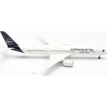 Plastikový model Herpa - Airbus A330-900, Lufthansa, Lufthansa & You, Německo, 1/200