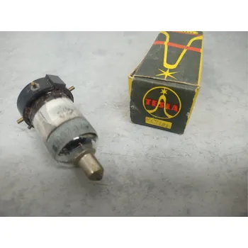 Elektronka Stará elektronka TESLA různé varianty Typ: Německá elektronka RV12P2000, Lorenz Vrchlabí