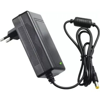 Napájecí zdroj pro osvětlení Napájecí zdroj zásuvkový 18V, 3A, 5.5x2.5mm