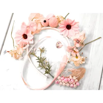 Čelenka DIY sada k výrobě květinové čelenky Králíček Sada DIY: Květinová čelenka + náramek