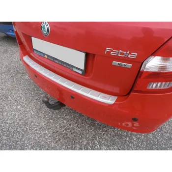 Tuning Práh pátých dveří s výstupky, stříbrný matný - Škoda Fabia II. Combi (Škoda Fabia II. Combi / RS Combi 2008-2014)