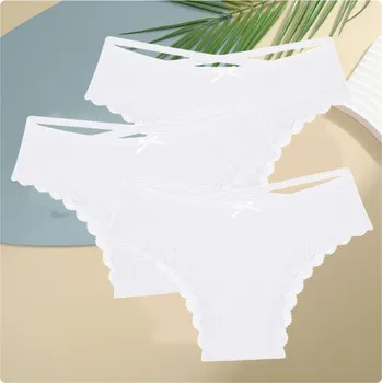 Dámské spodní prádlo Dámské bavlněné kalhotky s krajkou v žebrovaném vzhledu (jednobarevné) 3 ks Barva: set 2 - bílá, Velikost: S