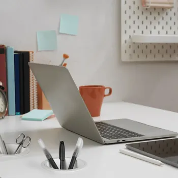 Emuca Stojan na pera na zabudování do stolu POT / Bílý matný