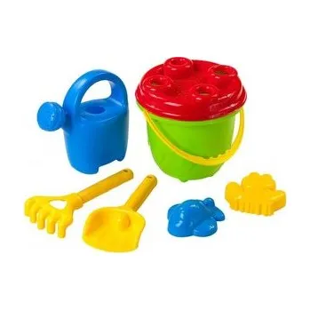 Hra na zahradu Komplet do piasku biedronka z konewką