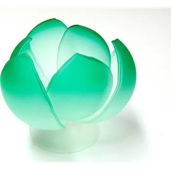 Svícen Svícen leknín na noze, zelený